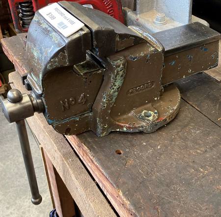 Record no.4 vise